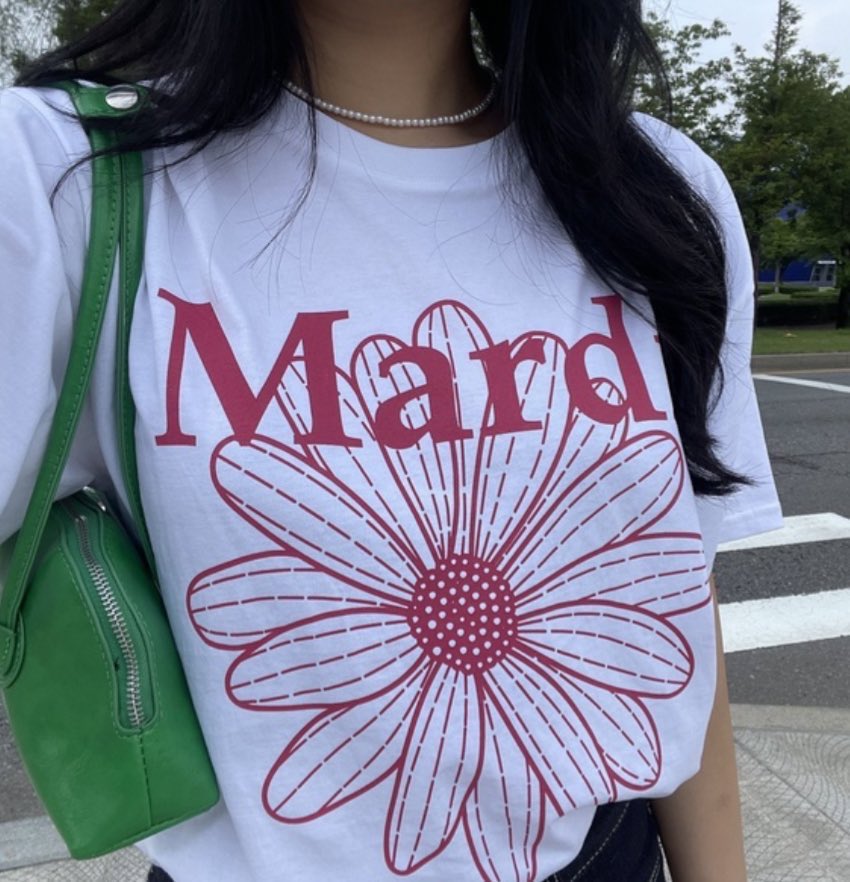 Korea Season Off Sale Up to 80% 🍧🧁🌼 tweet media