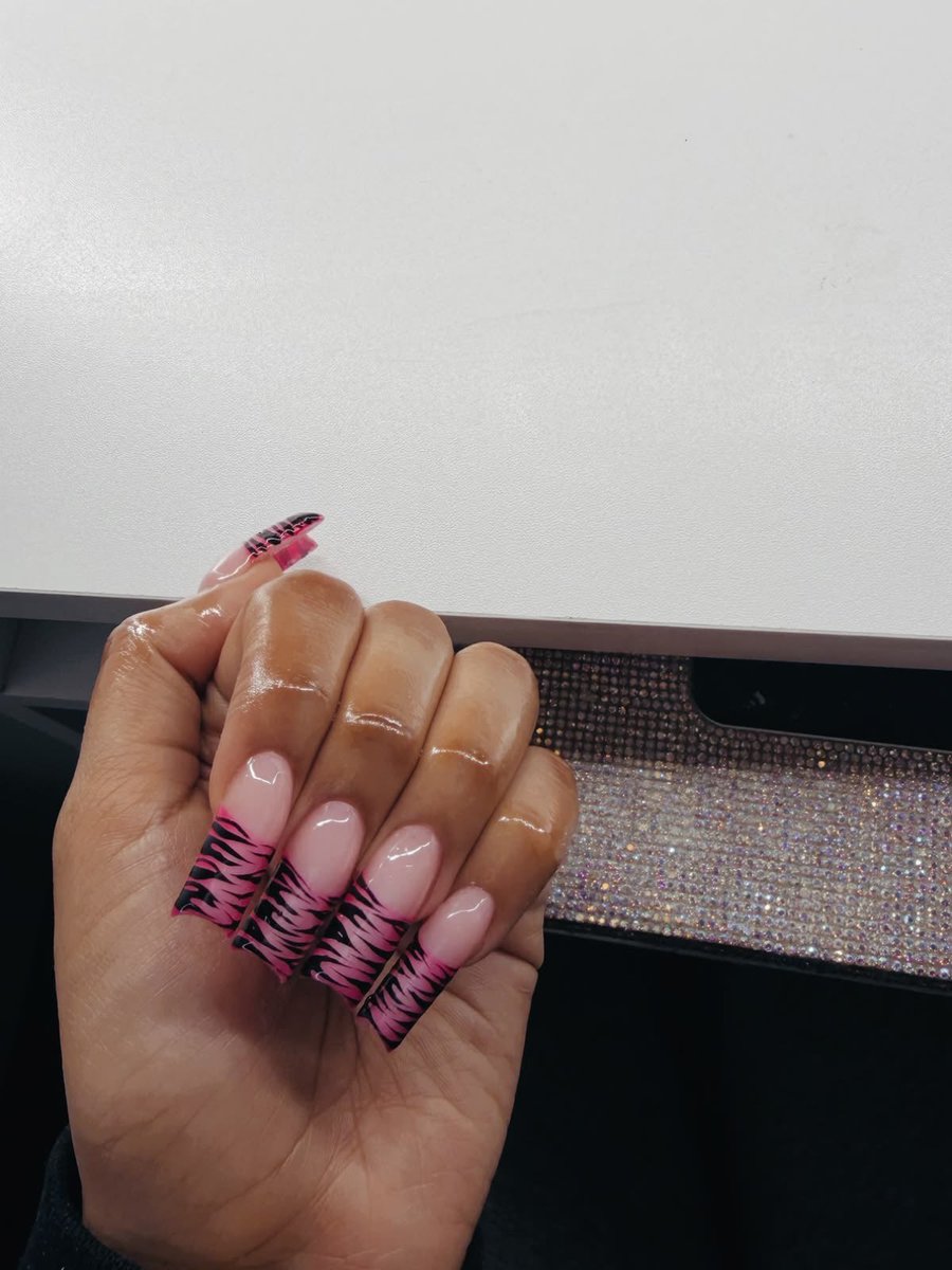 Phase | $$$ tweet media