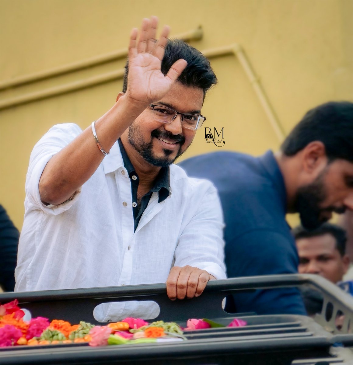 RM Clicks tweet media