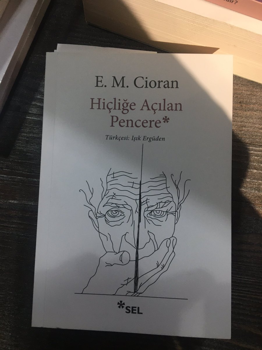 Flâneur tweet media