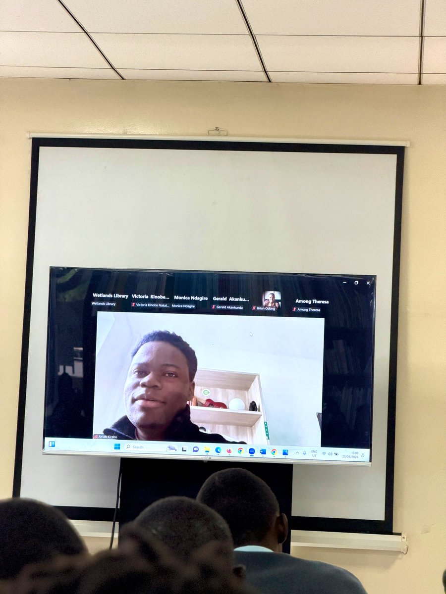 LindaEvelyn_N's tweet photo. The world is full of opportunities for young people ready to make a difference.

But first, be clear about what you want for your life, clarity opens the door.

That’s why I created @OppoTracker , to help you easily find scholarships, trainings & global opportunities.

~Mr. @jonahkirabo | #UWEWK26