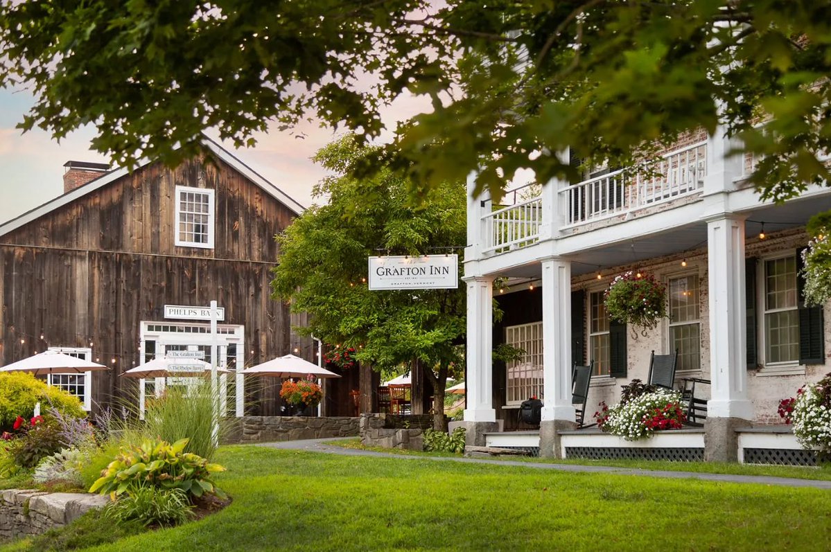 The Timeless Traveler tweet media