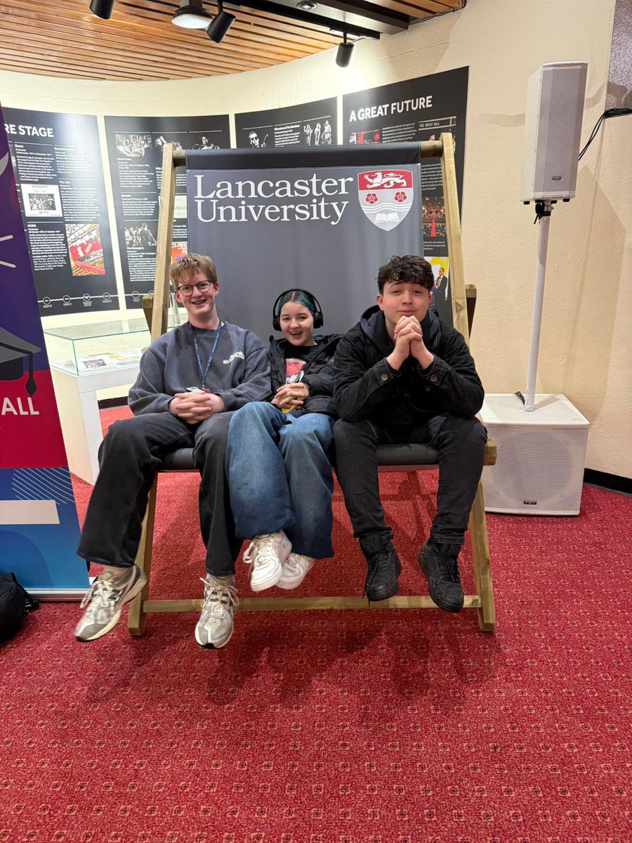 Deanery Sixth Form tweet media