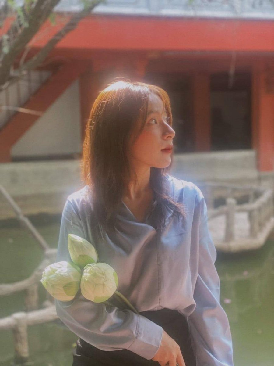 Anh Thơ tweet media