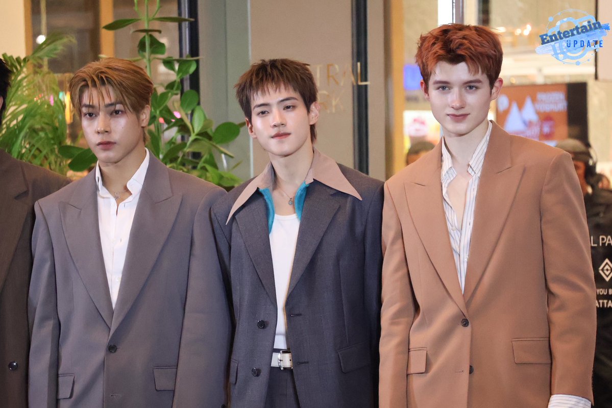 Entertain Update tweet media