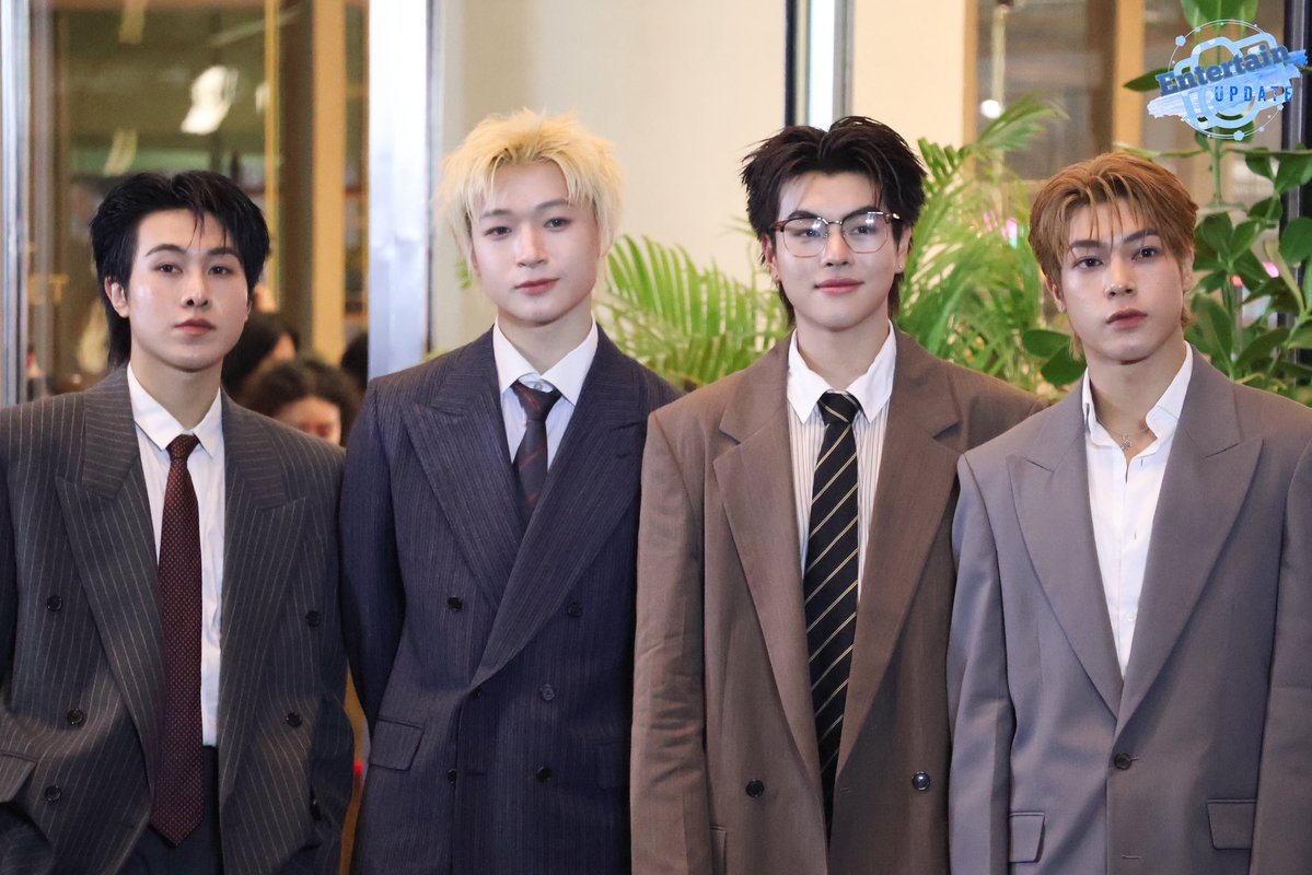 Entertain Update tweet media