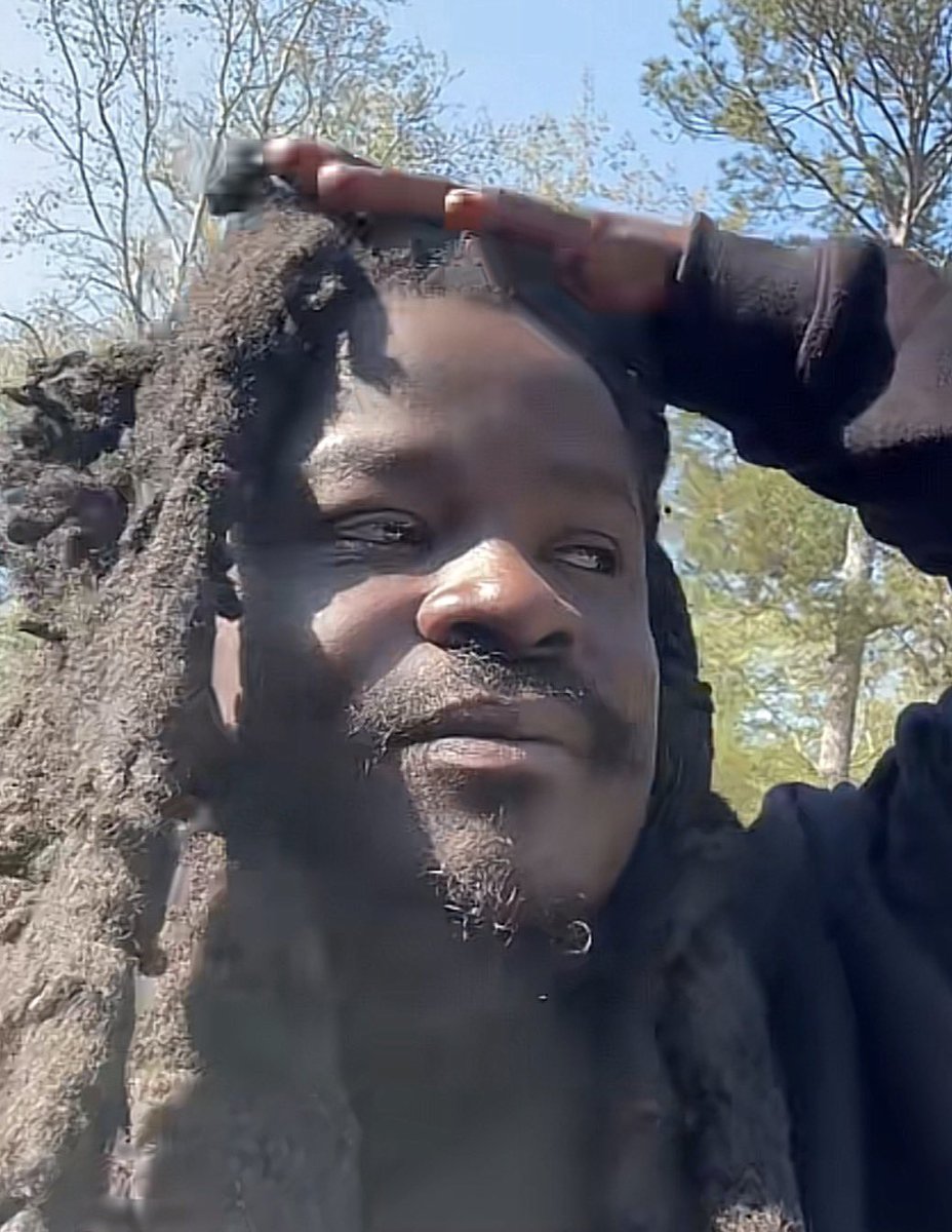 Dr Sneaker Nyame tweet media