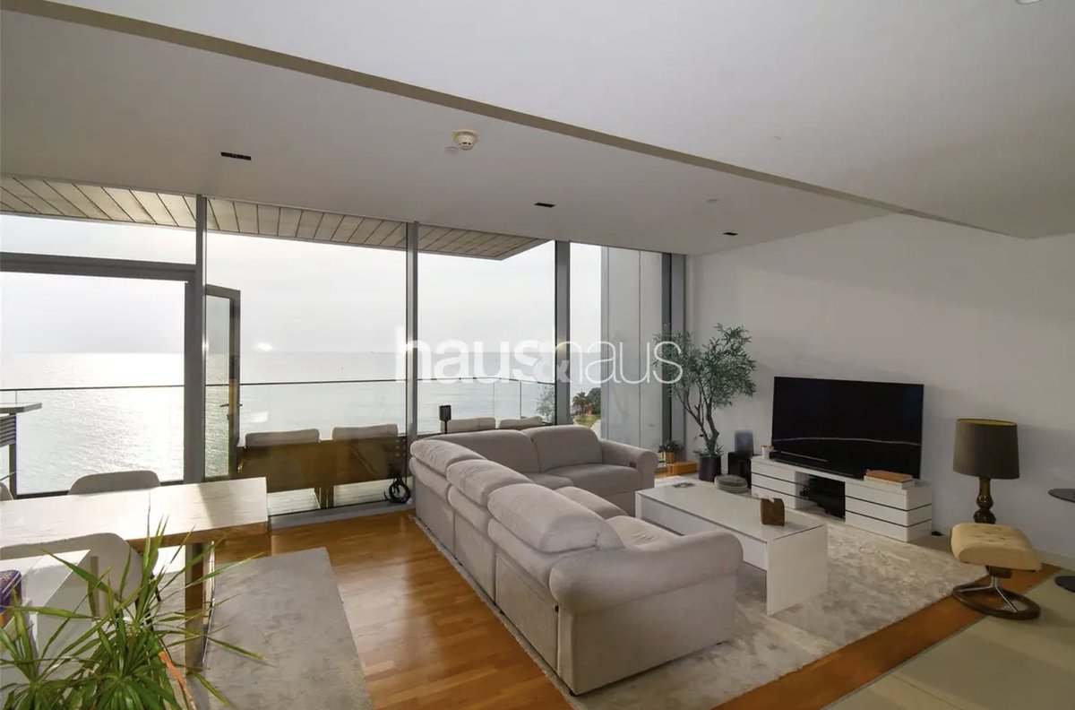 Panic Selling tweet media