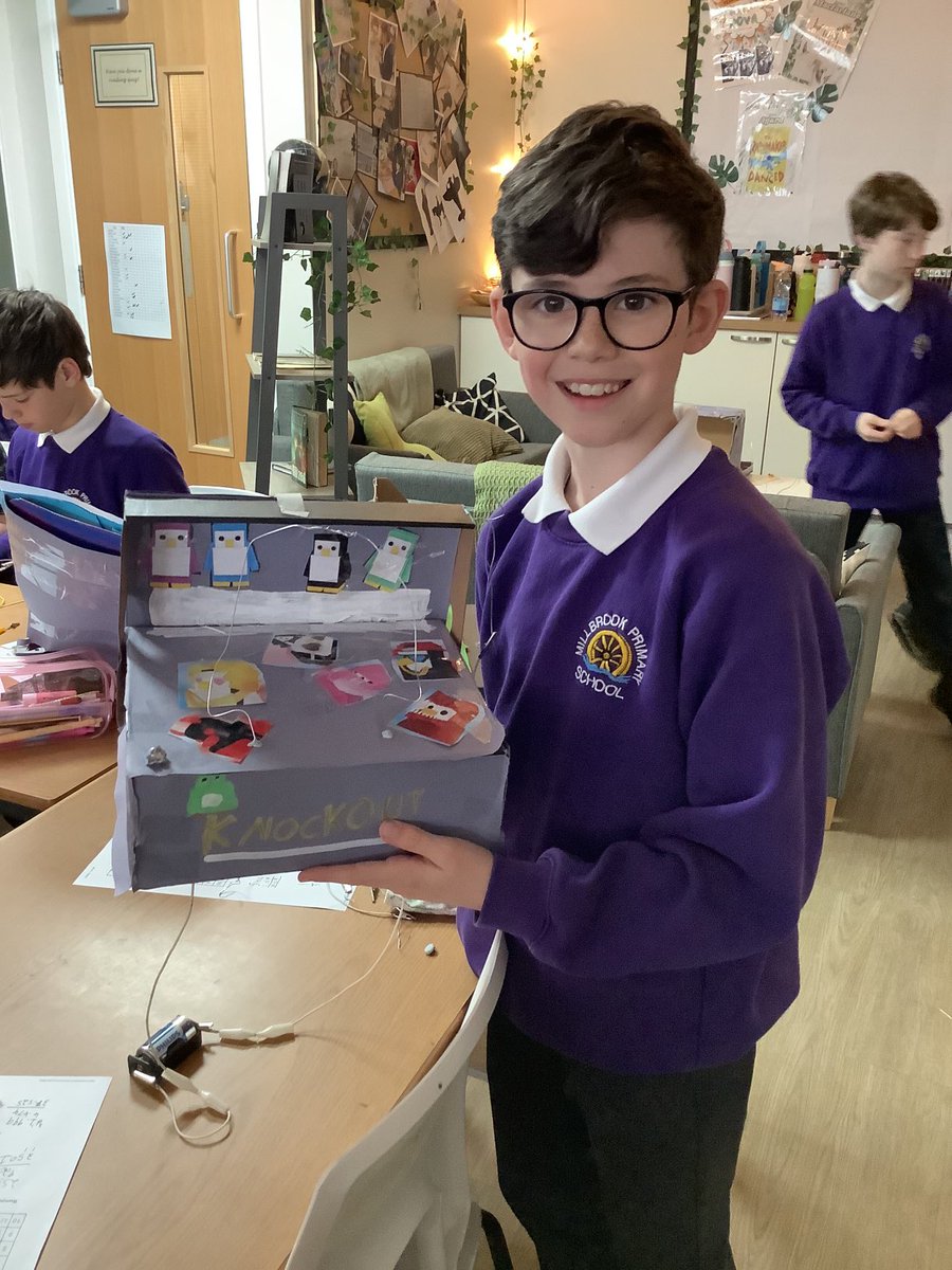 MillbrookWigan_'s tweet photo. Year 6 completed their steady hand games. #mbdt #mbscience https://t.co/WkjeZaAYWv