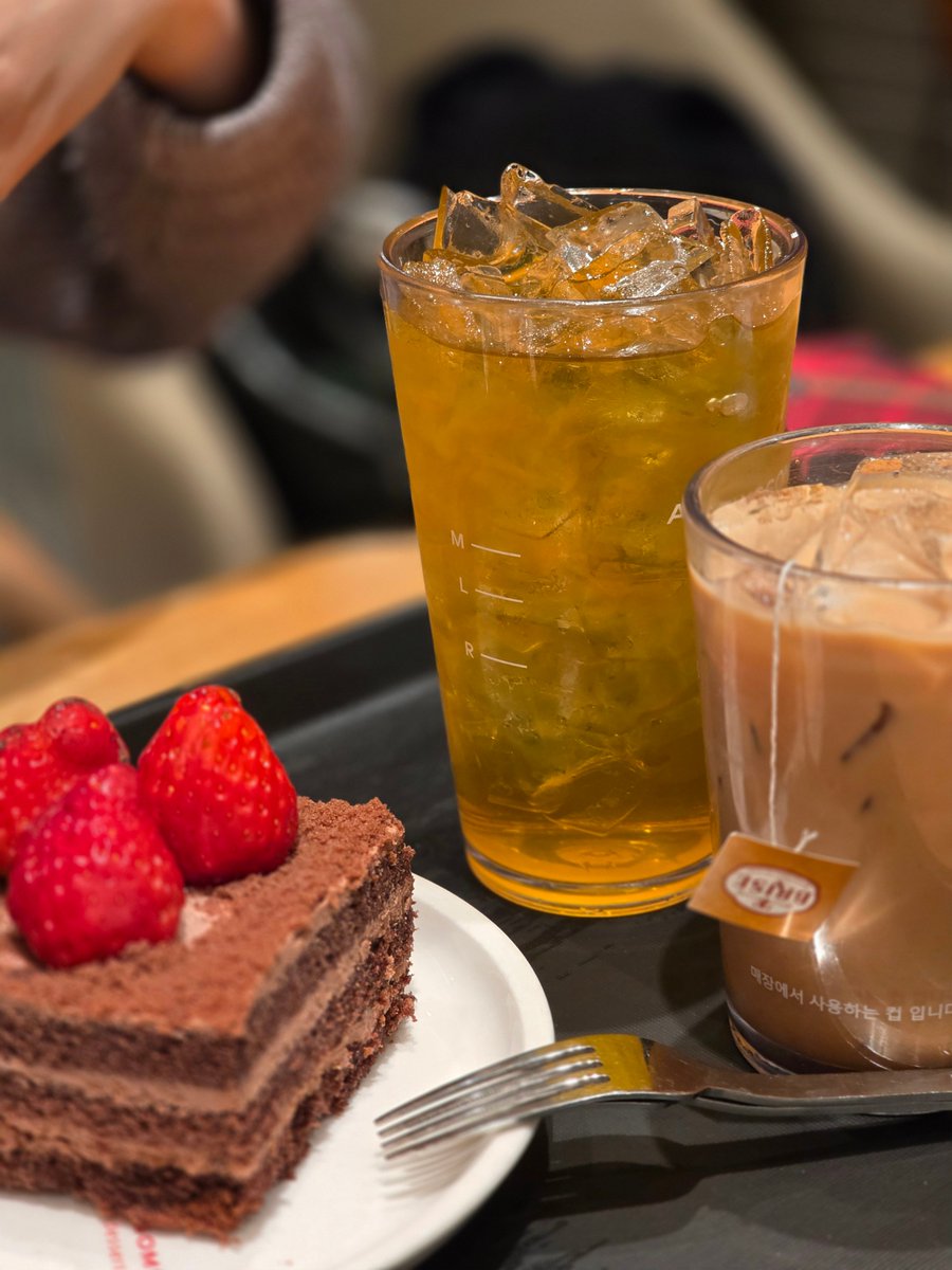 ๋ก๋.o0(๐ค๐ป๐) tweet media