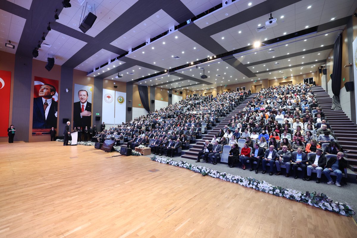 BekirKARACABEY_'s tweet photo. ���Orman ve Ekonomi” panelimize katılarak değerli bilgi ve görüşlerini paylaşan kıymetli panelistlerimize, programımıza teşrif eden misafirlerimize teşekkür ediyorum. 

Panelimizin, ormanlarımız ve geleceğimiz için hayırlara vesile olmasını diliyorum. https://t.co/V15ofuLbyV