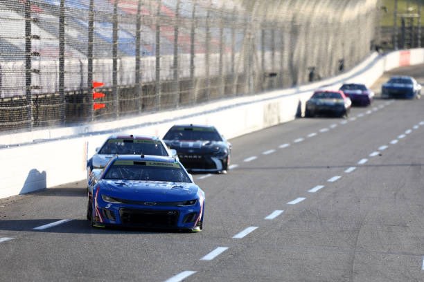 Martinsville has been a good track for Hendrick Motorsports and the 5 team!