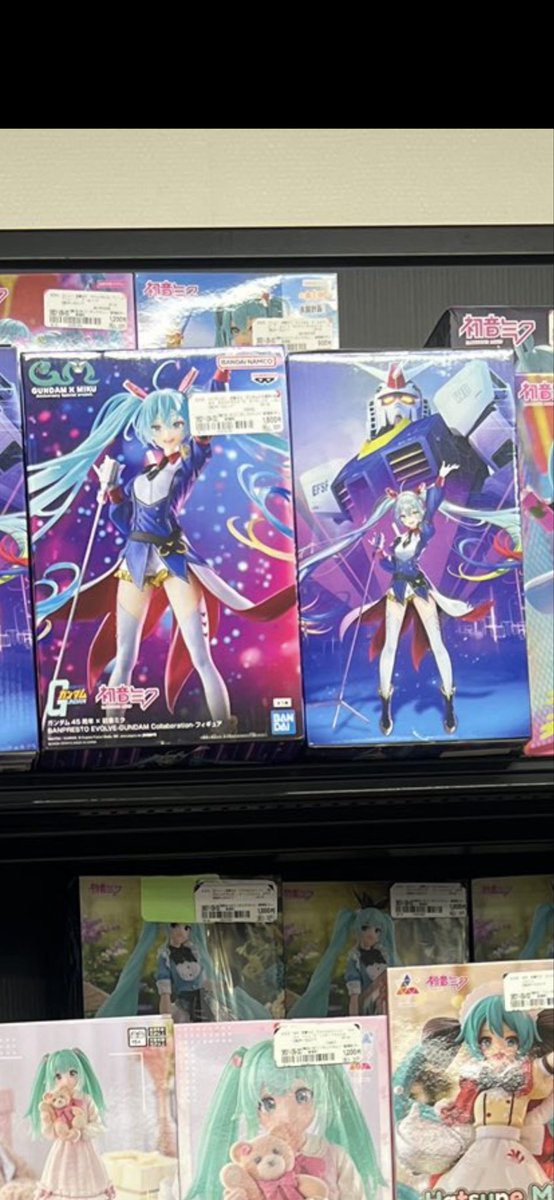 ShinP3ngy tweet media