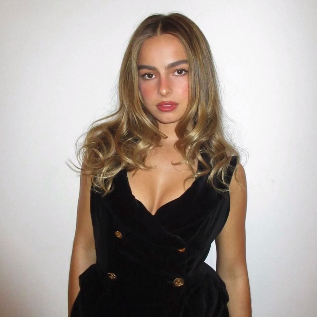 Info Addison Rae tweet media