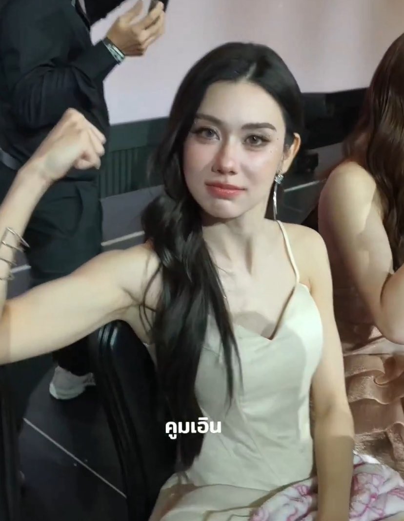 𝗿𝗲𝗻𝗲𝗲🧋 tweet media