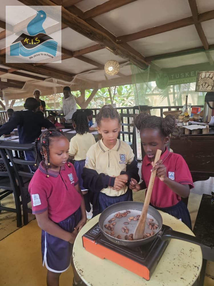 KabojjaSchool's tweet image. PYP in action.
Today our learners explored real world learning through an exciting trip, highlighted by a hands on visit to Moonbean Chocolate. 
This sparked curiosity, creativity &amp;amp; critical thinking. Bringing classroom learning to life. #PYP #ExperientialLearning