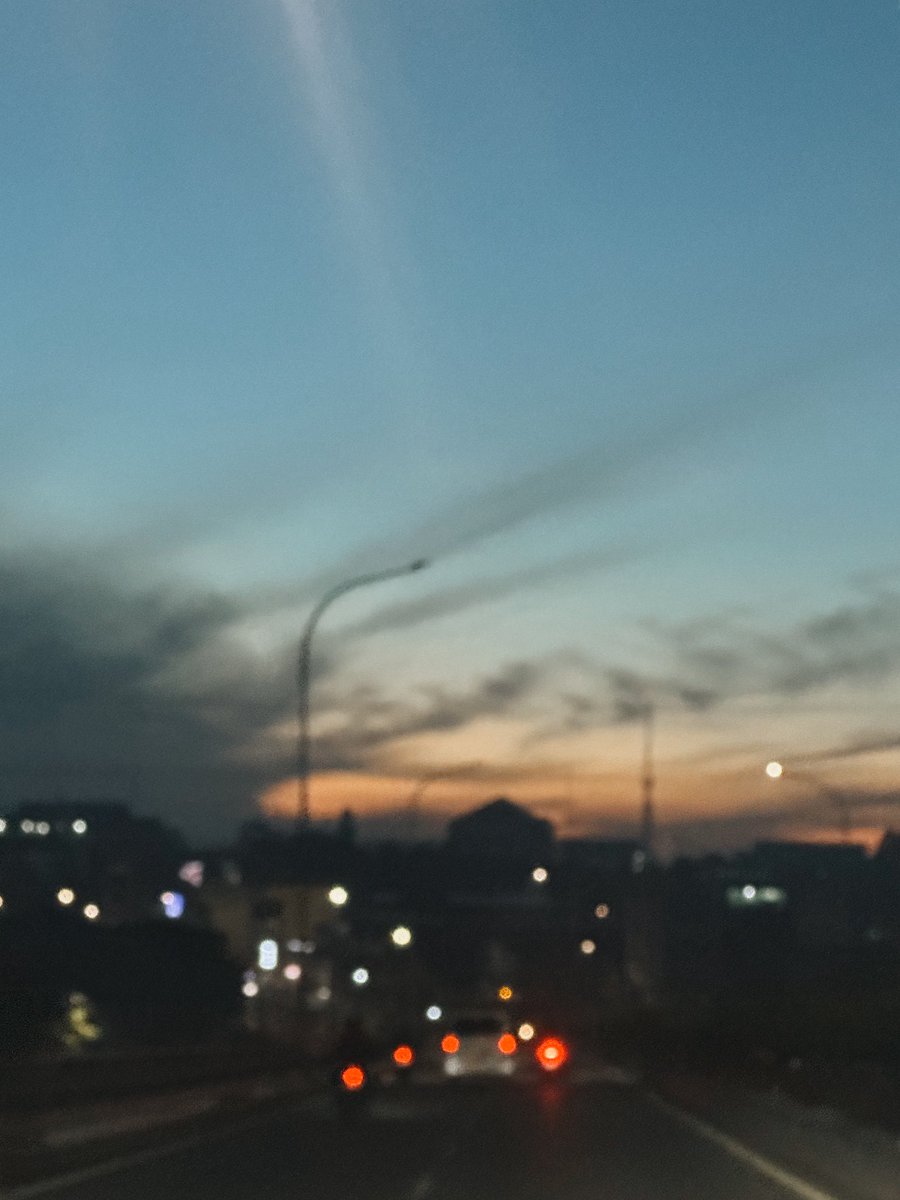 โยคาพรามูลา tweet media