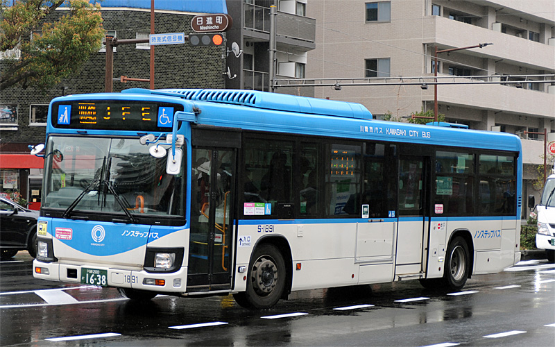 川40にQ尺が入ってるとのことで、買い物ついでに撮影。ここでの11m