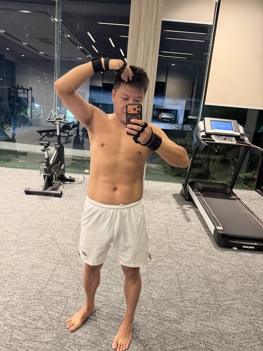 010情侣 姐夫 （0371） tweet media