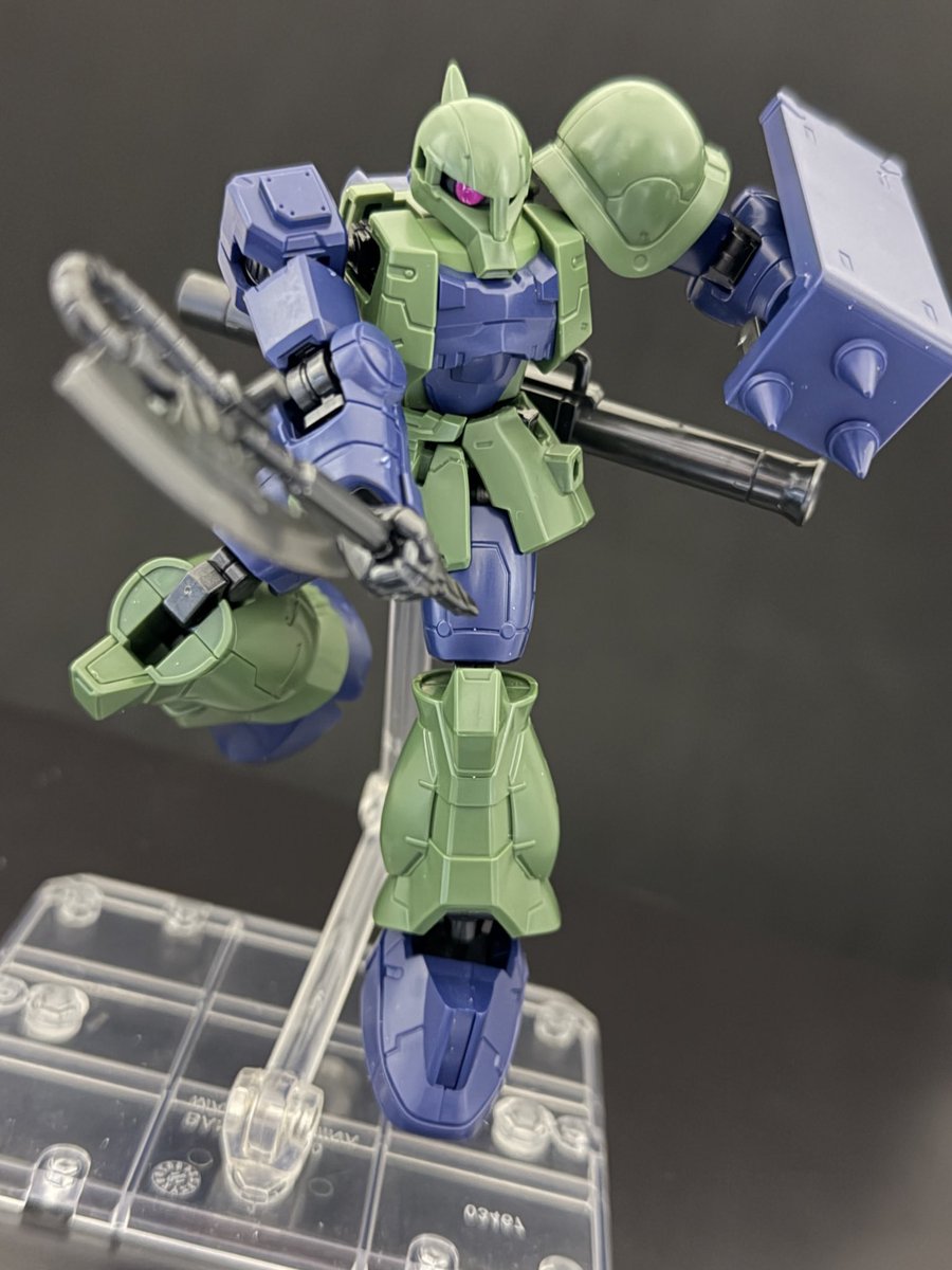 遅ればせながら、GフレームFA09 3個イチのクスィーガンダムはこの