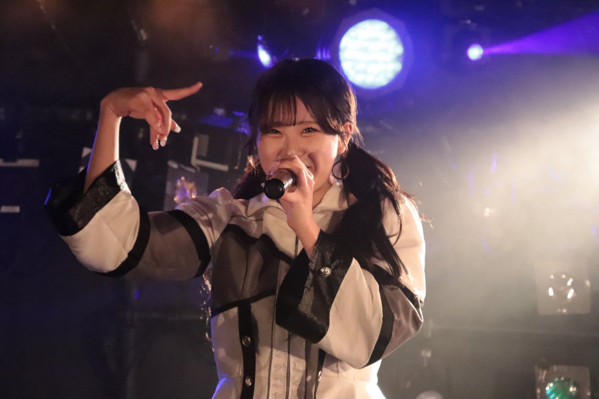 グラモン tweet media