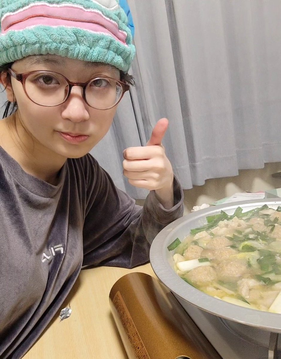 あまの tweet media