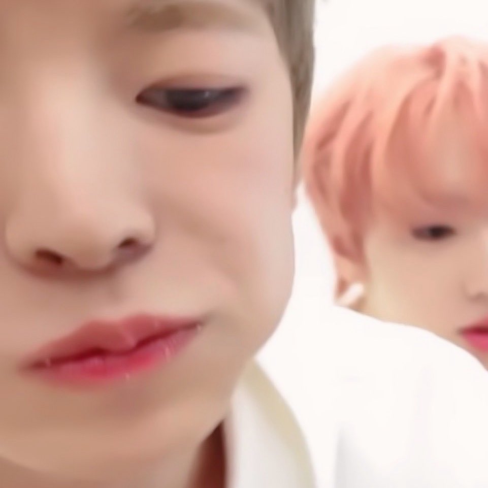 띠령님💨 tweet media