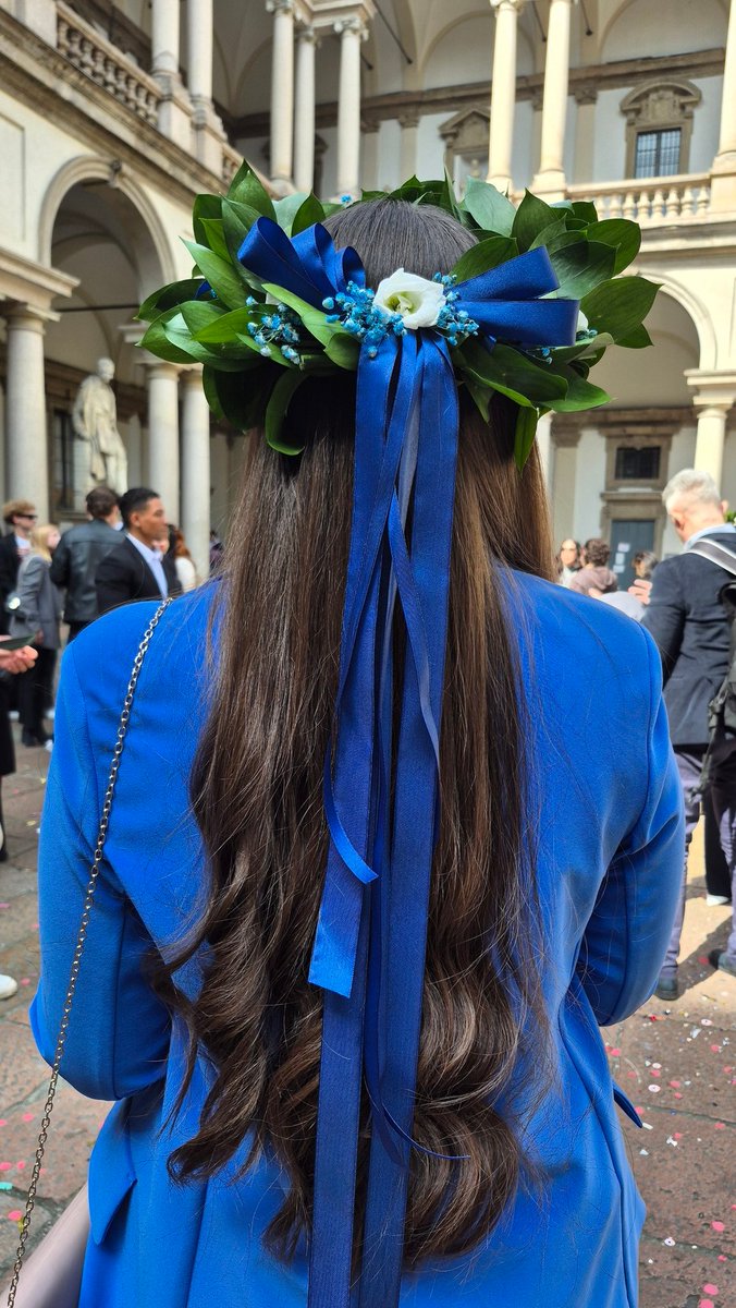 g o n d r a 🦦 tweet media