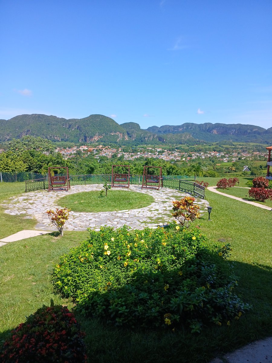 Transtur S.A Cuba tweet media