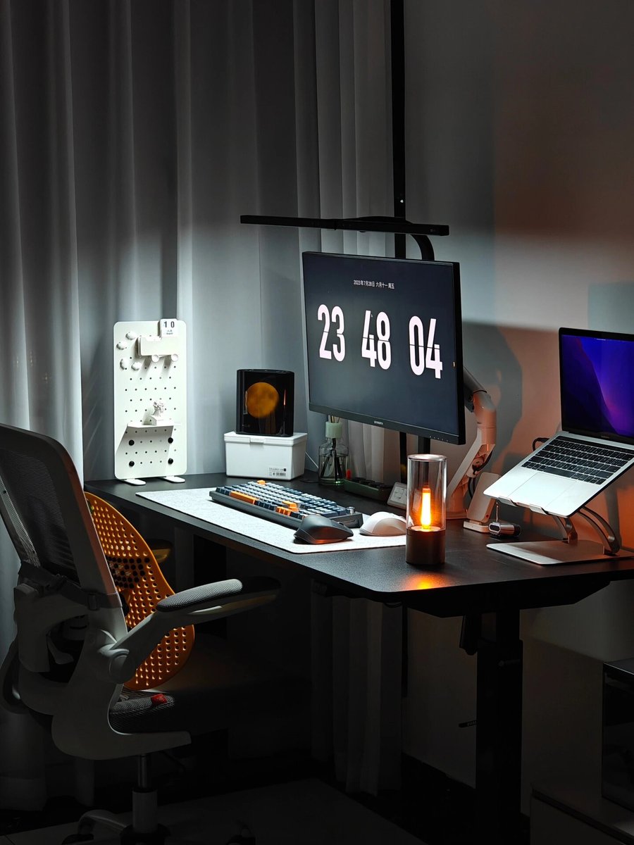 MidEarth Trainer tweet media