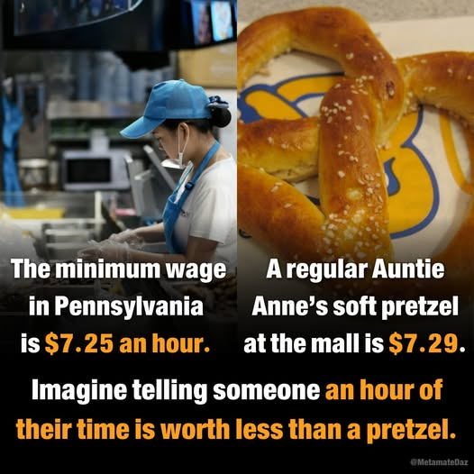 SnarkyLiberal tweet media