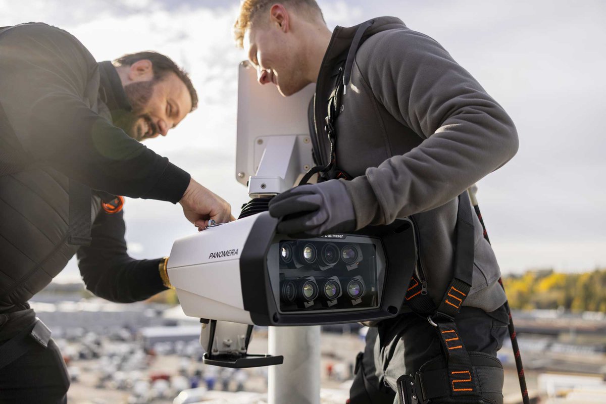 AirportSupplier's tweet image. Panomera® in action: Seamless security for large vehicle fleet near Stockholm airport-suppliers.com/supplier-press… @Dallmeier_com #Panomera #Security #VideoSurveillance #MultifocalSensor #CERTEGO