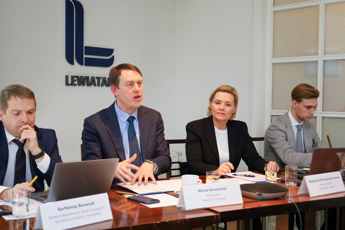 PharmaNET tweet media