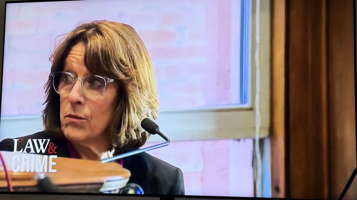 The Comm Center tweet media