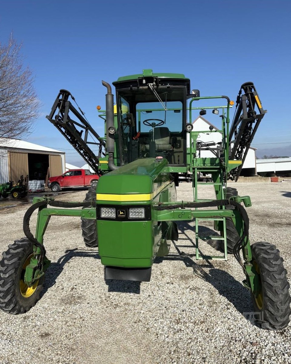 TractorHouse tweet media