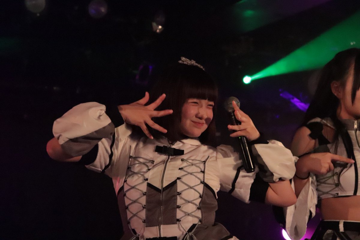 グラモン tweet media