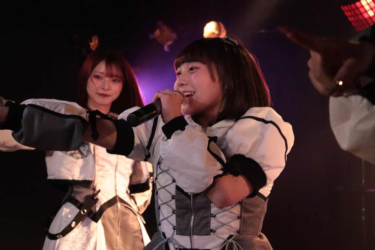 グラモン tweet media