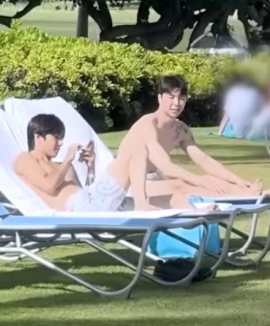 มินจ๋อง tweet media