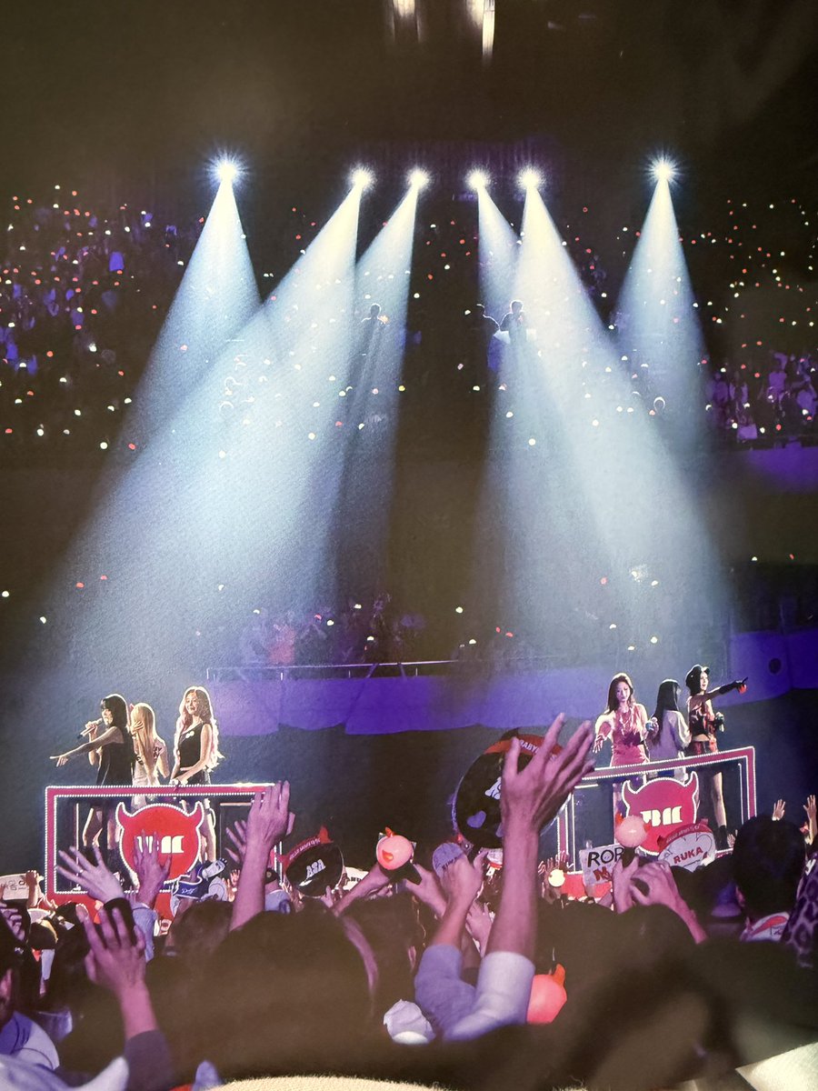 ᱬONSTIEZ😈😈😈😈😈😈😈OT7 tweet media