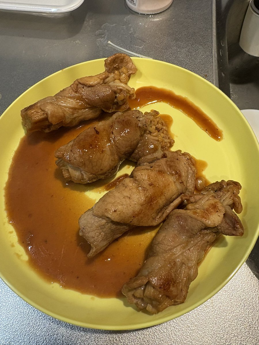 こはく tweet media