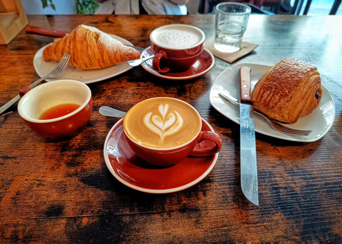 Café Blog tweet media