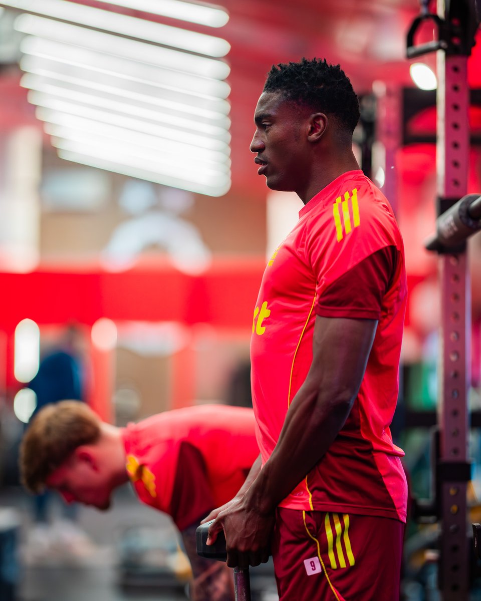 Nottingham Forest tweet media