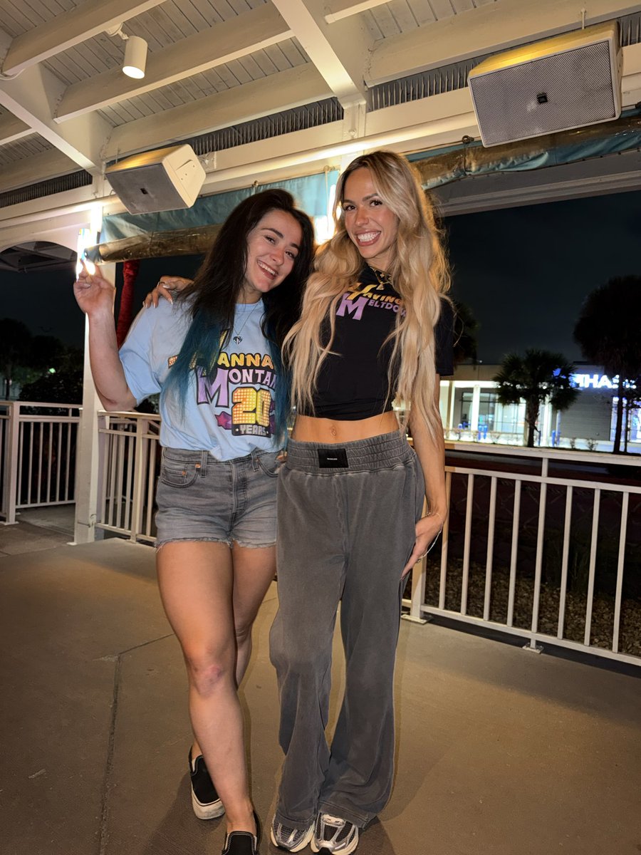 LYRA VALKYRIA tweet media