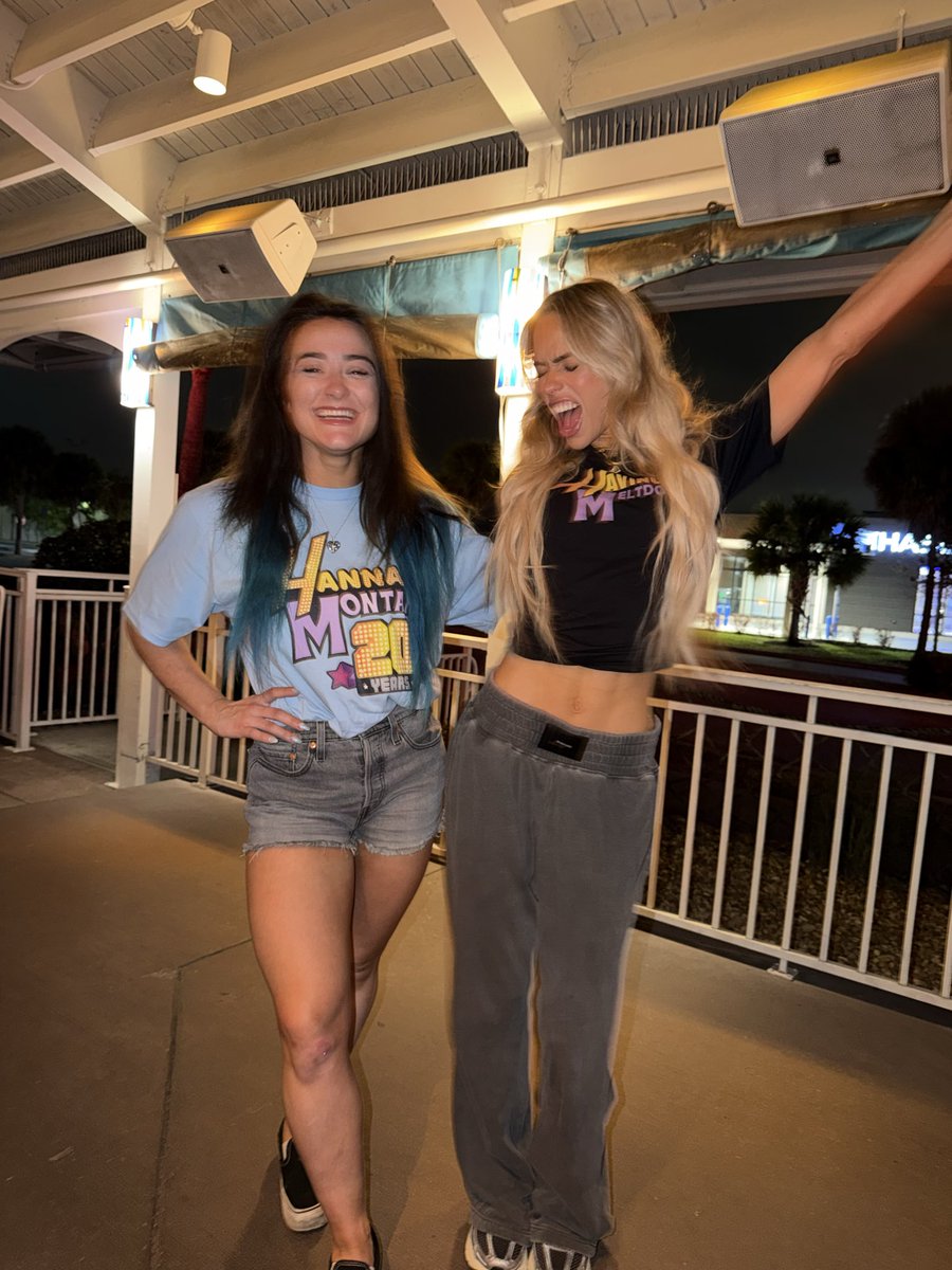 LYRA VALKYRIA tweet media