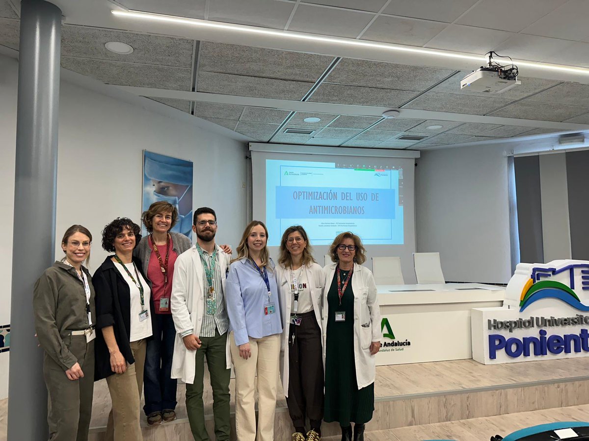 Hospital Universitario Poniente tweet media