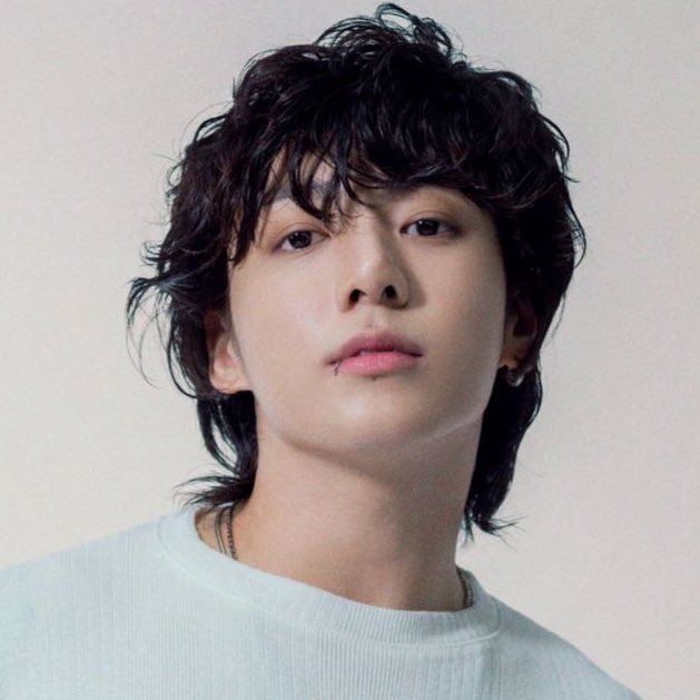 UpdateCharts tweet media