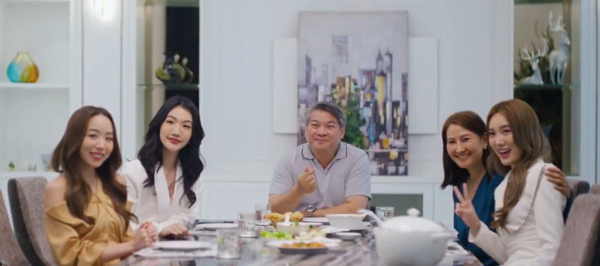Atomphofficial's tweet photo. FAMILY PHOTOS ALREADY?!?! 🤭🤭🤭

MY ONLY SUNSHINE EP5 
#ตะวันระฟ้าEP5 https://t.co/3XmY2ZILST