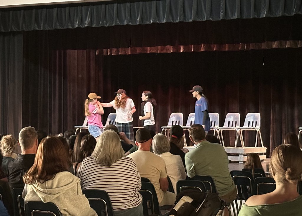 HeritageBroncos's tweet photo. Our Theatre 1 classes took the stage last night at HMS, delivering an incredible performance for family and friends! Our budding actors truly shined and put on a fantastic show. We are so proud of their hard work and talent! #BroncoChampions https://t.co/DWjhX1pRR5