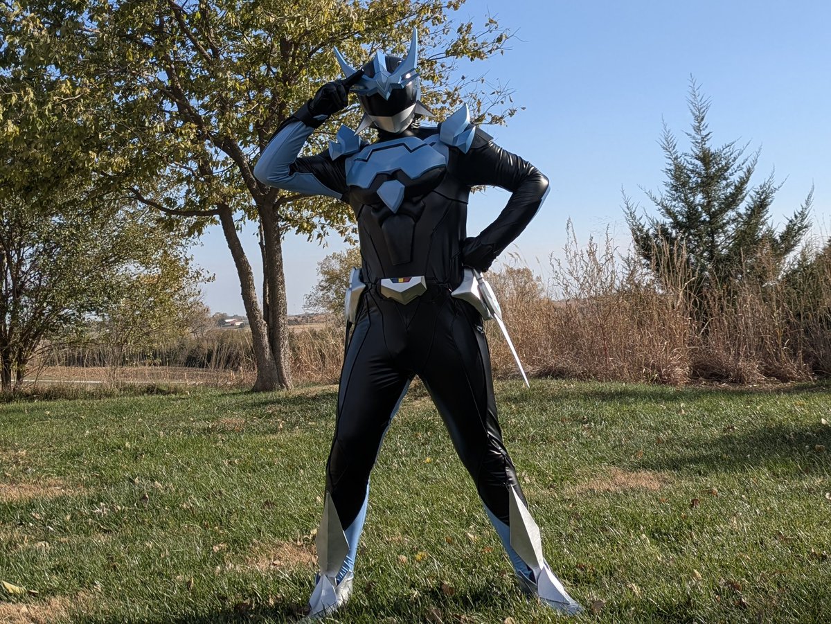 Useless Ceiling Fan tweet media