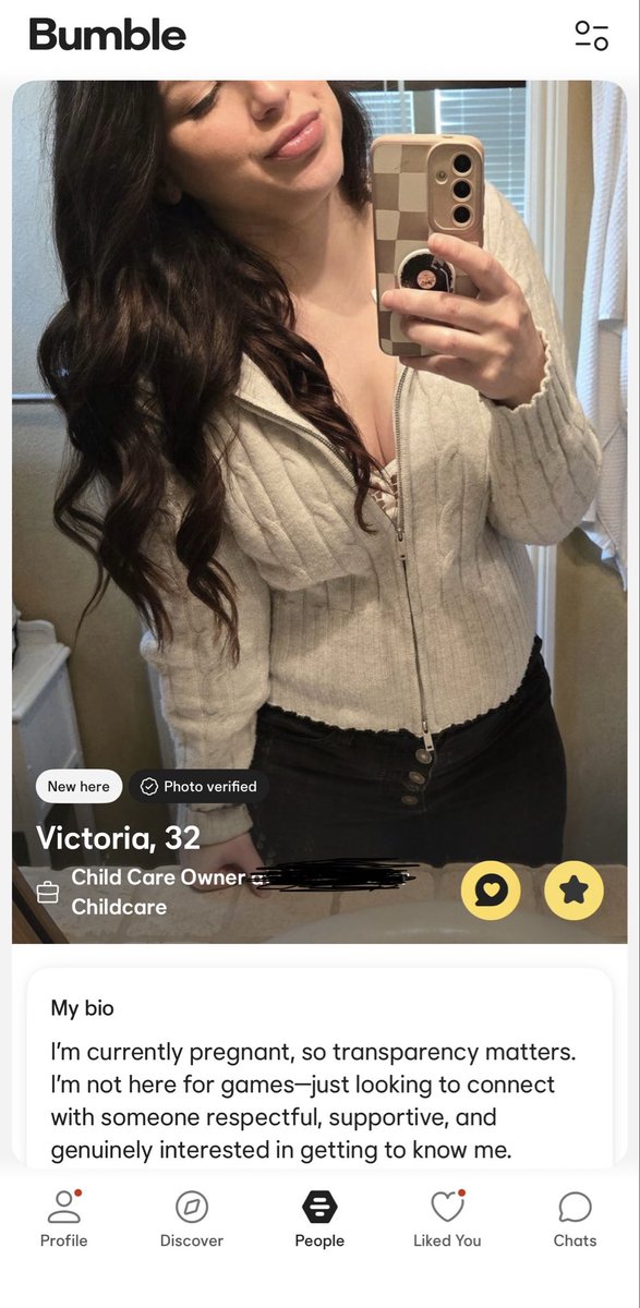 🎱 Junkie tweet media